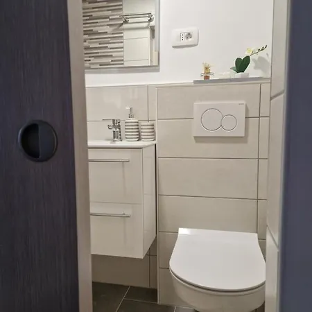 Greg'S Rooms Ilirska Bistrica Exterior photo